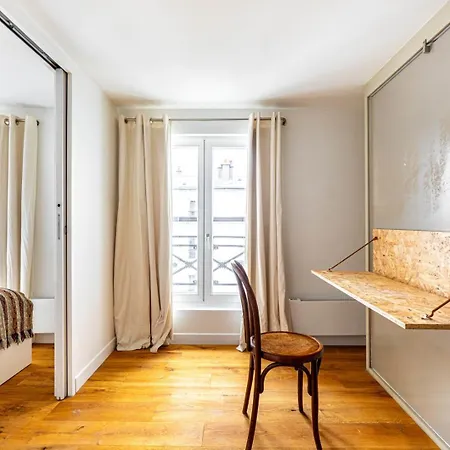 Guestready - Unique Avec Un Balcon Spacieux Apartment Paris